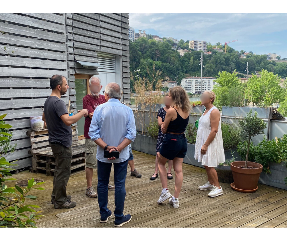 Visite du toit-terrasse végétalisé de la MJC Confluence - septembre 2024